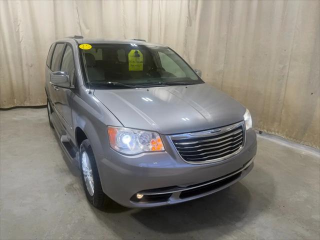 2014 Chrysler Town & Country Limited