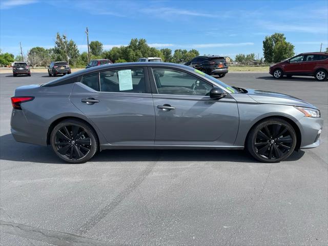 2020 Nissan Altima SR FWD