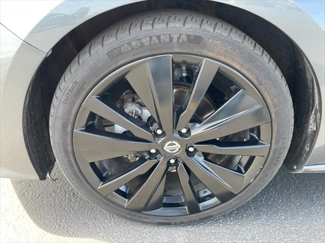2020 Nissan Altima SR FWD