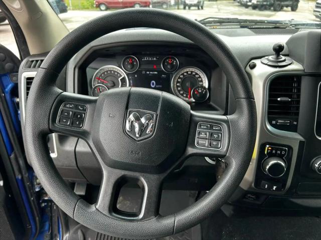 2019 Ram 1500 Classic SLT Crew Cab 4x2 6'4" Box
