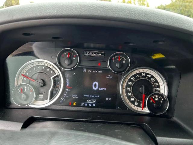 2019 Ram 1500 Classic SLT Crew Cab 4x2 6'4" Box