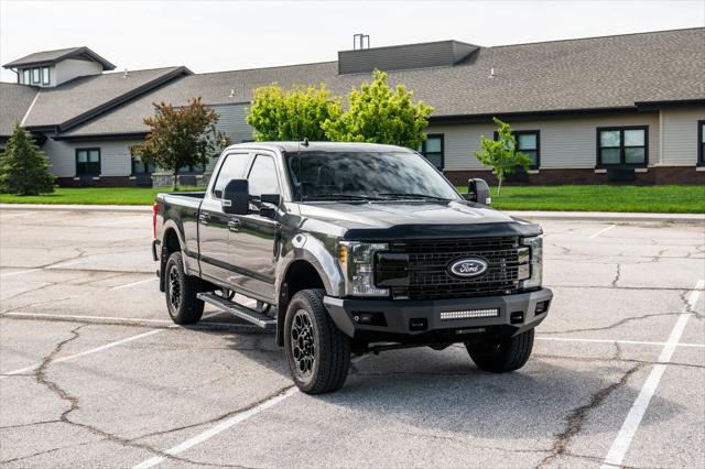 2019 Ford F-350 Lariat Pickup 4D 8 ft