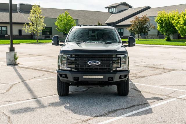 2019 Ford F-350 Lariat Pickup 4D 8 ft