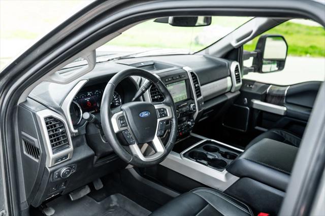 2019 Ford F-350 Lariat Pickup 4D 8 ft