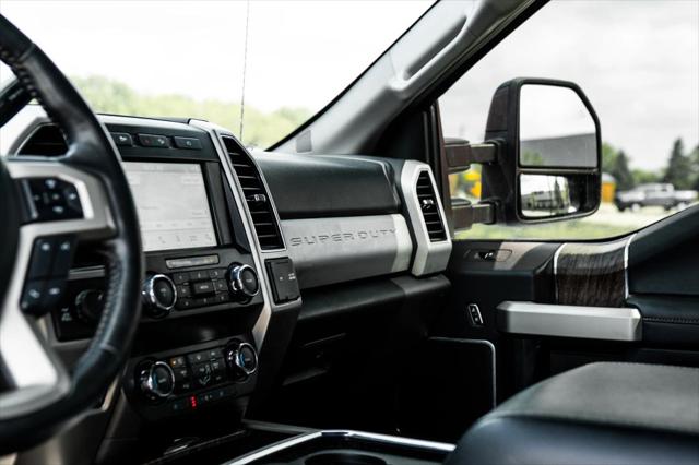 2019 Ford F-350 Lariat Pickup 4D 8 ft