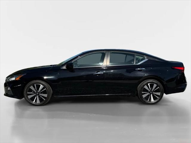 2022 Nissan Altima SV FWD