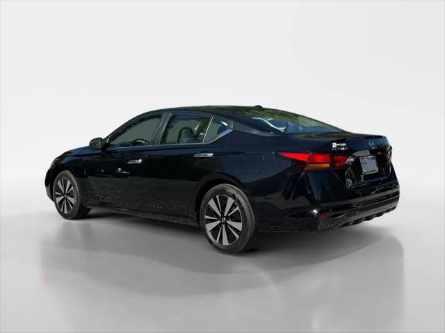 2022 Nissan Altima SV FWD