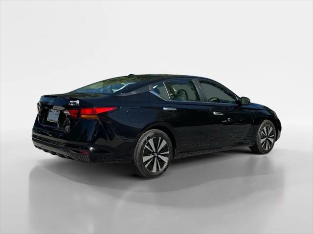 2022 Nissan Altima SV FWD