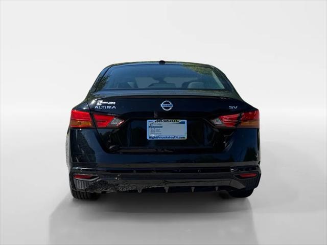 2022 Nissan Altima SV FWD