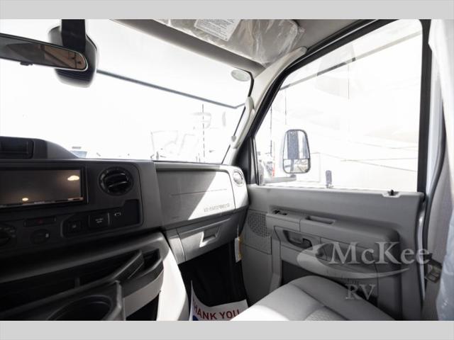2026 Ford E-350 Cutaway Unknown