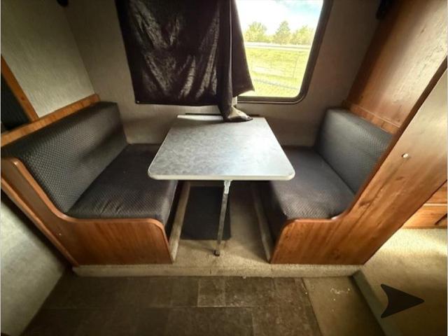 2013 Ford E-450 Cutaway Unknown