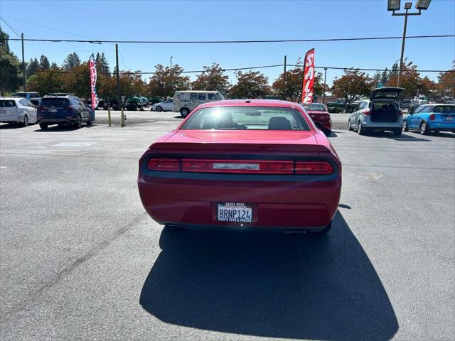 2013 Dodge Challenger R/T Plus
