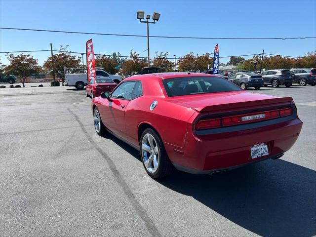 2013 Dodge Challenger R/T Plus
