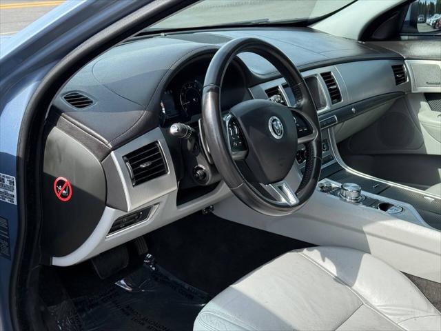 2013 Jaguar XF V6 SC
