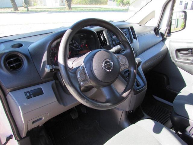 2015 Nissan NV200 S