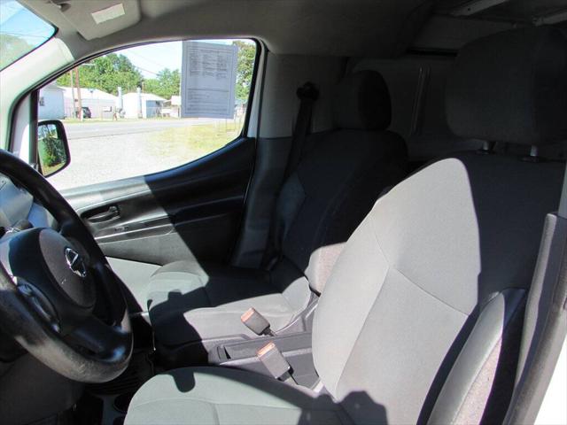 2015 Nissan NV200 S