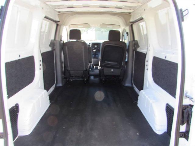 2015 Nissan NV200 S