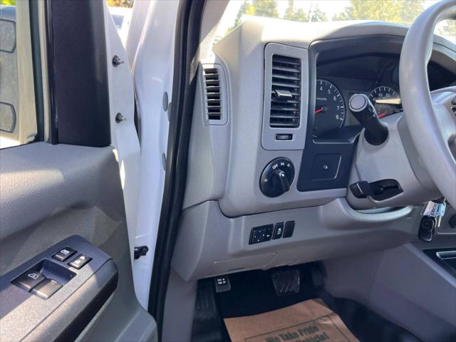 2021 Nissan 3500 SV Standard Roof V8