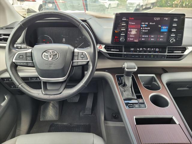 2024 Toyota Sienna XLE