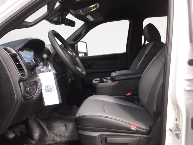 2026 Ram 5500 Tradesman/Big Horn