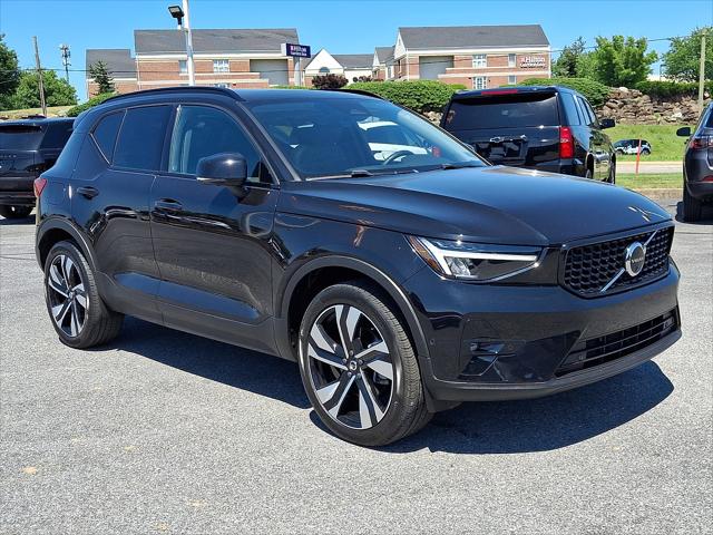 2024 Volvo XC40 B5 Plus Dark Theme for sale in Lancaster, PA