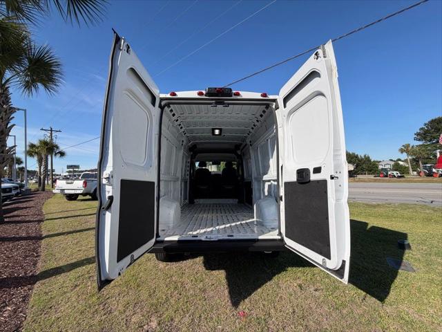 2025 Ram ProMaster 2500 Cargo Van Tradesman High Roof 159" WB w/Pass Seat