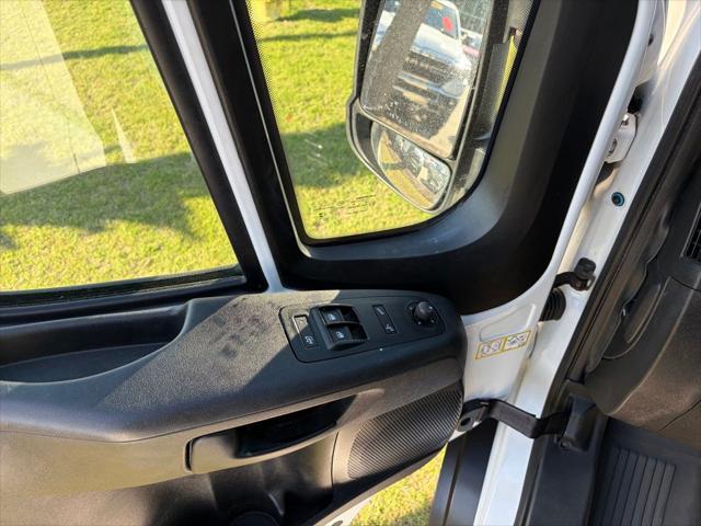 2025 Ram ProMaster 2500 Cargo Van Tradesman High Roof 159" WB w/Pass Seat