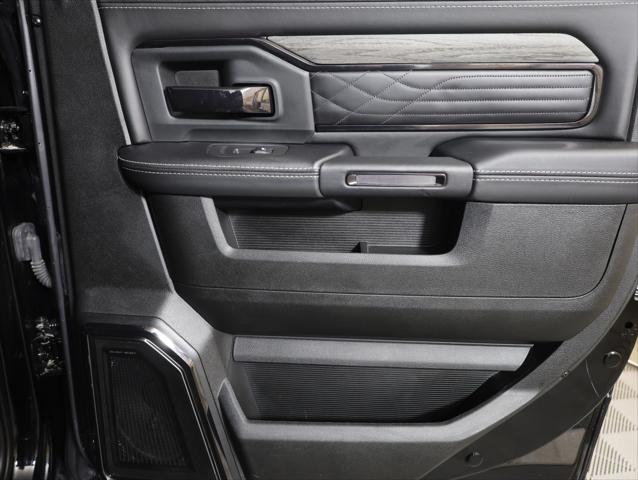 2025 Ram 3500 Limited Mega Cab 4x4 6'4" Box