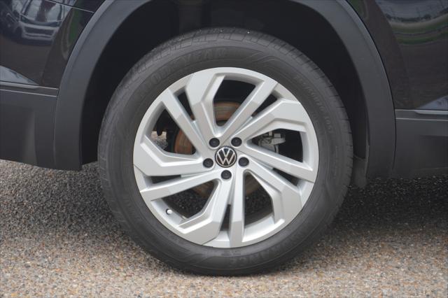 2022 Volkswagen Atlas 2.0T SE w/Technology