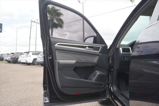2022 Volkswagen Atlas 2.0T SE w/Technology