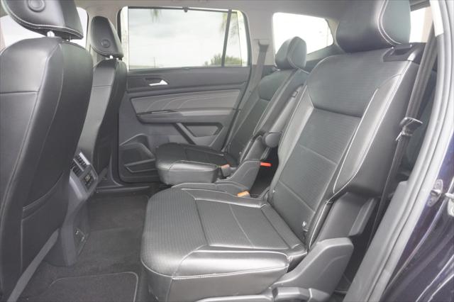 2022 Volkswagen Atlas 2.0T SE w/Technology