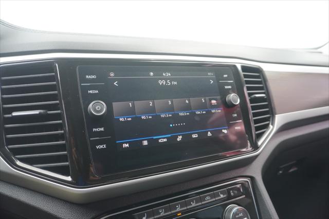2022 Volkswagen Atlas 2.0T SE w/Technology