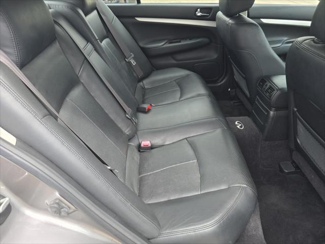 2009 INFINITI G37 SEDAN