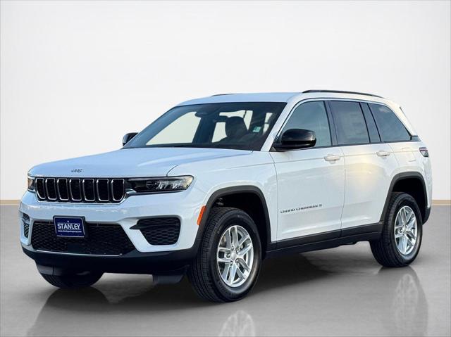 2026 Jeep Grand Cherokee Laredo 4x4