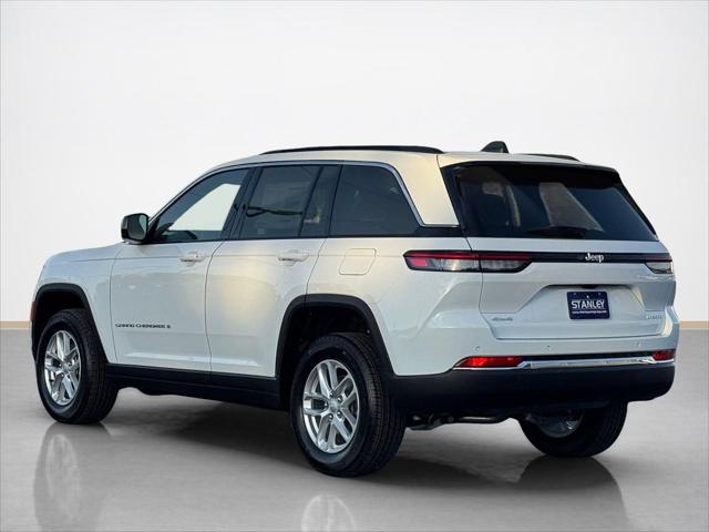2026 Jeep Grand Cherokee Laredo 4x4