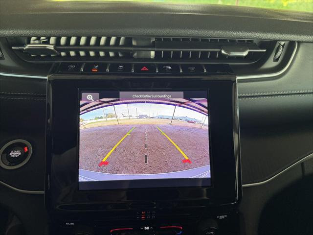 2026 Jeep Grand Cherokee Laredo 4x4