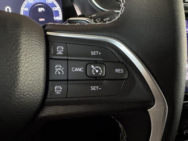 2026 Jeep Grand Cherokee Laredo 4x4