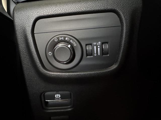 2026 Jeep Grand Cherokee Laredo 4x4
