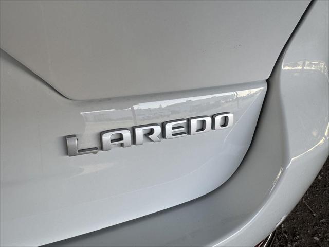 2026 Jeep Grand Cherokee Laredo 4x4