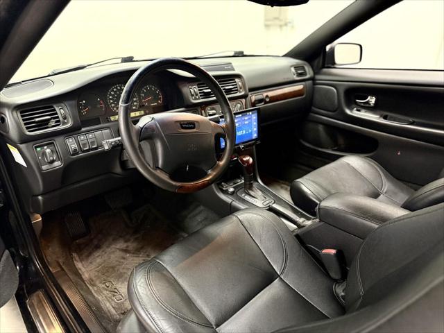2004 Volvo C70 HT