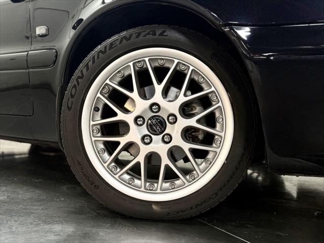 2004 Volvo C70 HT