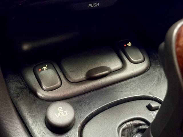 2004 Volvo C70 HT
