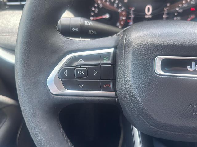 2023 Jeep Compass Latitude Lux FWD
