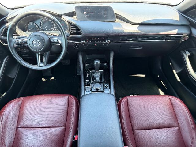 2024 Mazda Mazda3 2.5 S Carbon Edition