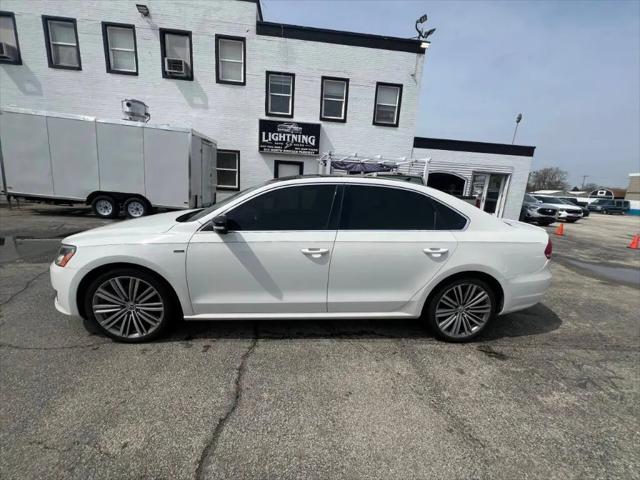 2015 Volkswagen Passat 1.8T Sport for sale in Springfield, IL