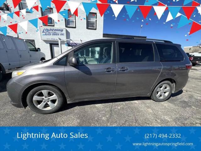 2015 Toyota Sienna LE 8 Passenger for sale in Springfield, IL