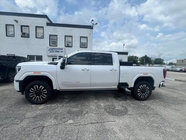 2024 GMC Sierra 2500HD 4WD Crew Cab Standard Bed Denali Ultimate for sale in Springfield, IL