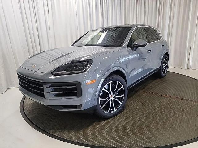 2025 Porsche Cayenne Cayenne for sale in Fort Wayne, IN