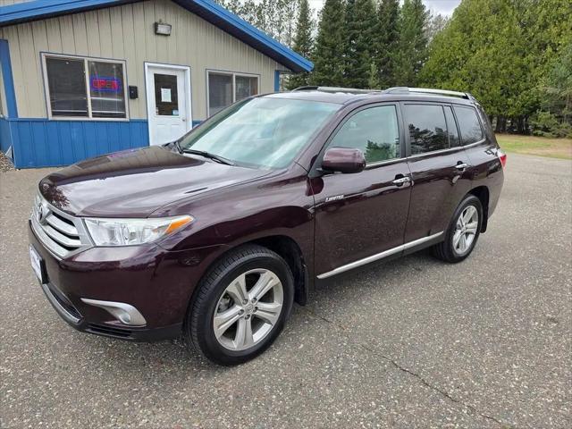 2013 Toyota Highlander Limited V6 for sale in Pine River, MN