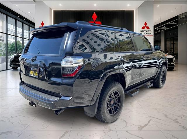 2023 Toyota 4Runner TRD Off Road